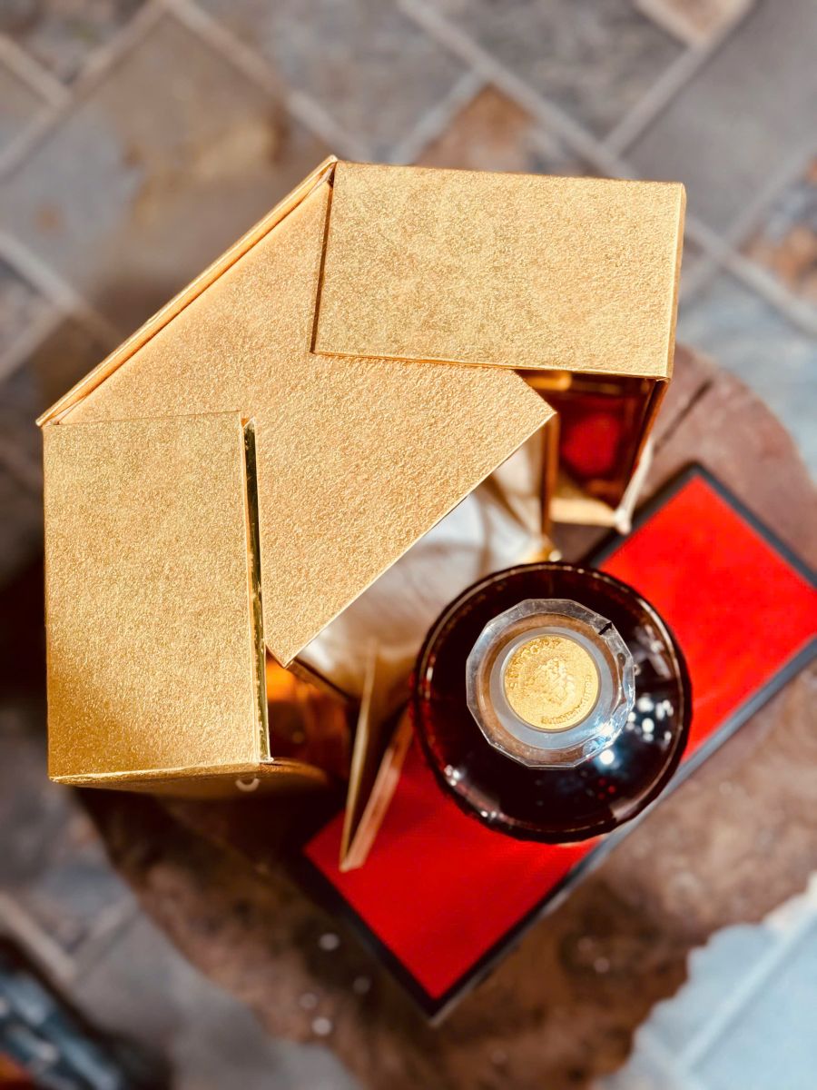 Rượu Whisky Nhật Hibiki 30 Gold Limited Edition